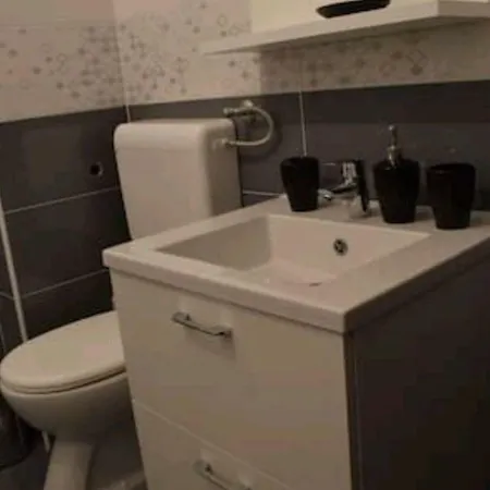 Apartman Bee * Podstrana