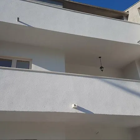 Apartman Bee Apartment